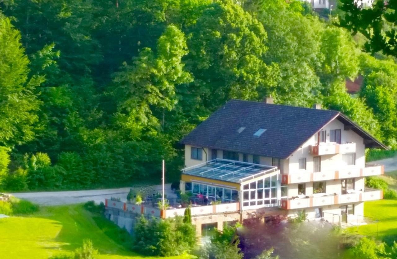 Hotel-Pension Haus Hubertus Weigendorf Exterior photo